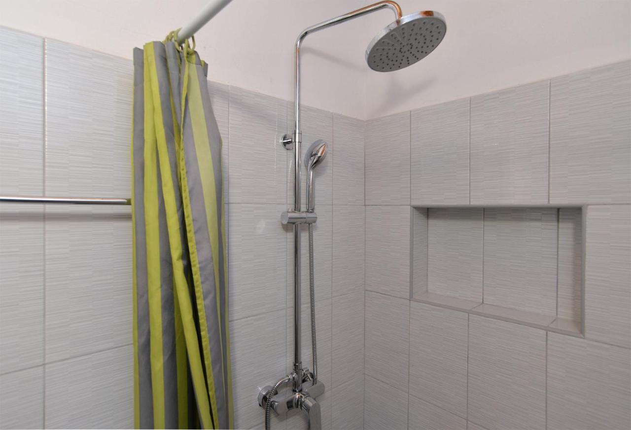Apartments Jadranka 1279 โปแมร์ ภายนอก รูปภาพ