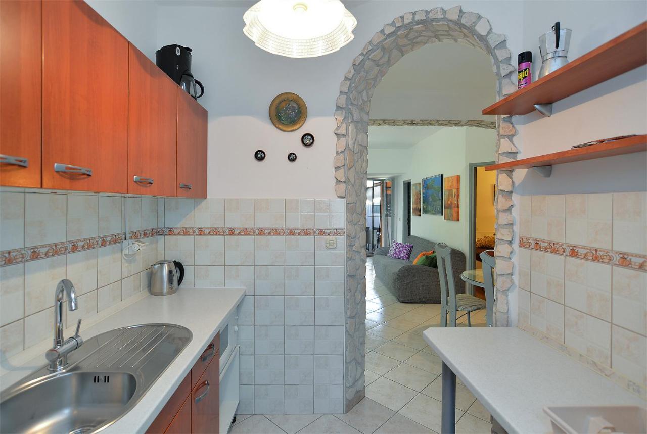 Apartments Jadranka 1279 โปแมร์ ภายนอก รูปภาพ