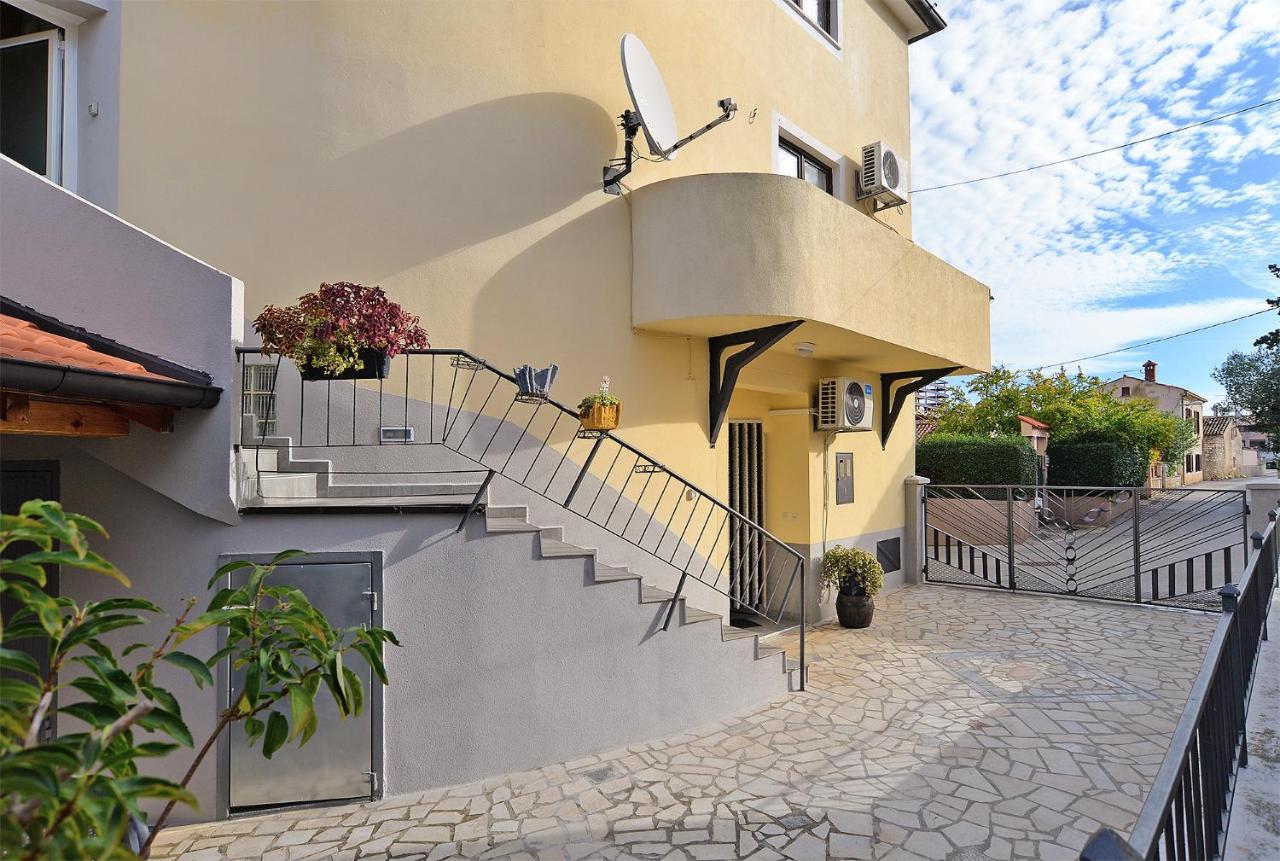 Apartments Jadranka 1279 โปแมร์ ภายนอก รูปภาพ